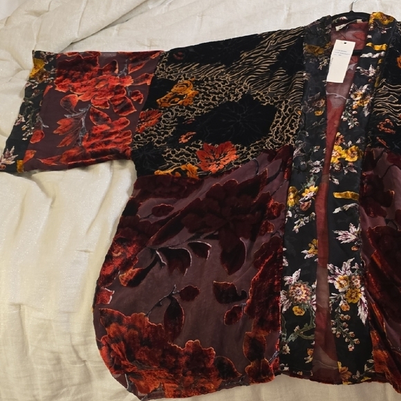 Paparazzi Red and Black Oversized Tunic - Picture 10 of 15